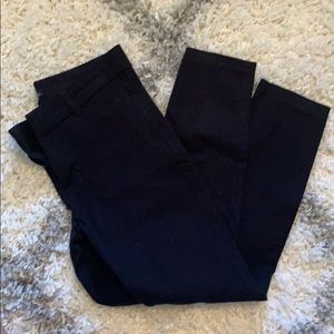 Gap Black Crops